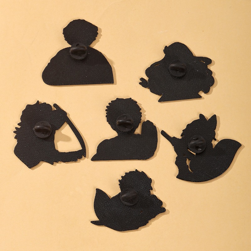 Pin logam imut Demon Slayer Ka - Cosplay Anime Tsunade ulasan dan harga